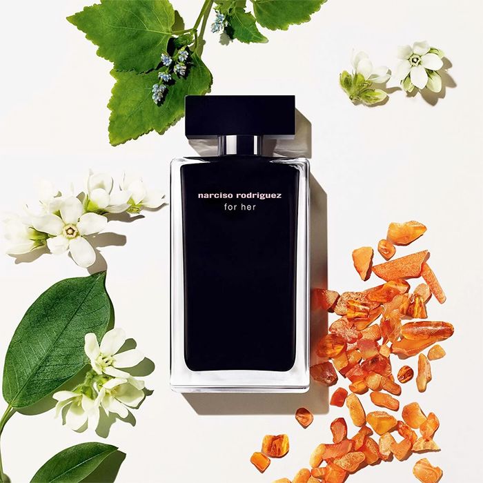 M&ugrave;i hương nước hoa Narciso Rodriguez For Her EDT m&agrave;u đen